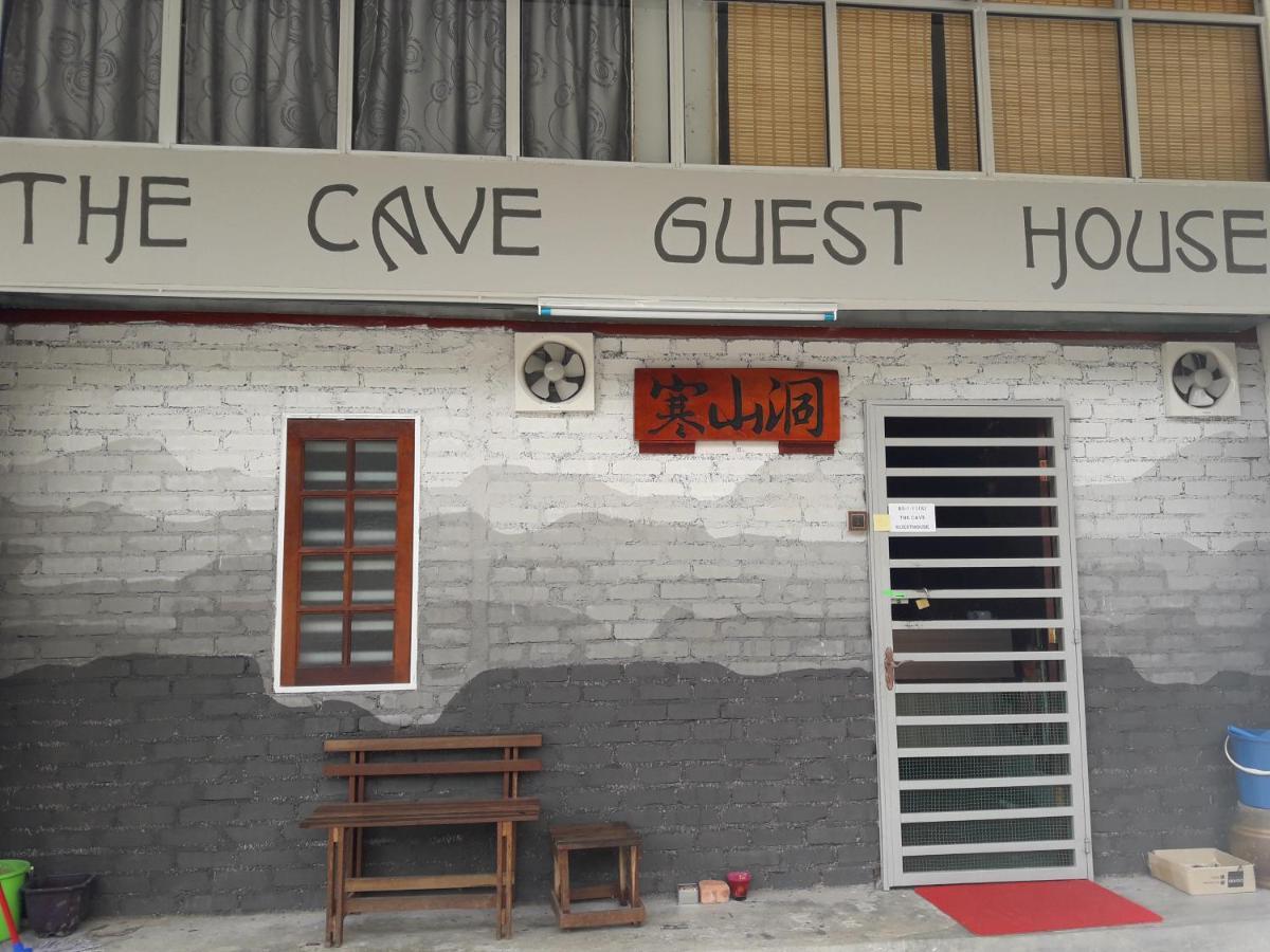 The Cave Hotel Tanah Rata Buitenkant foto
